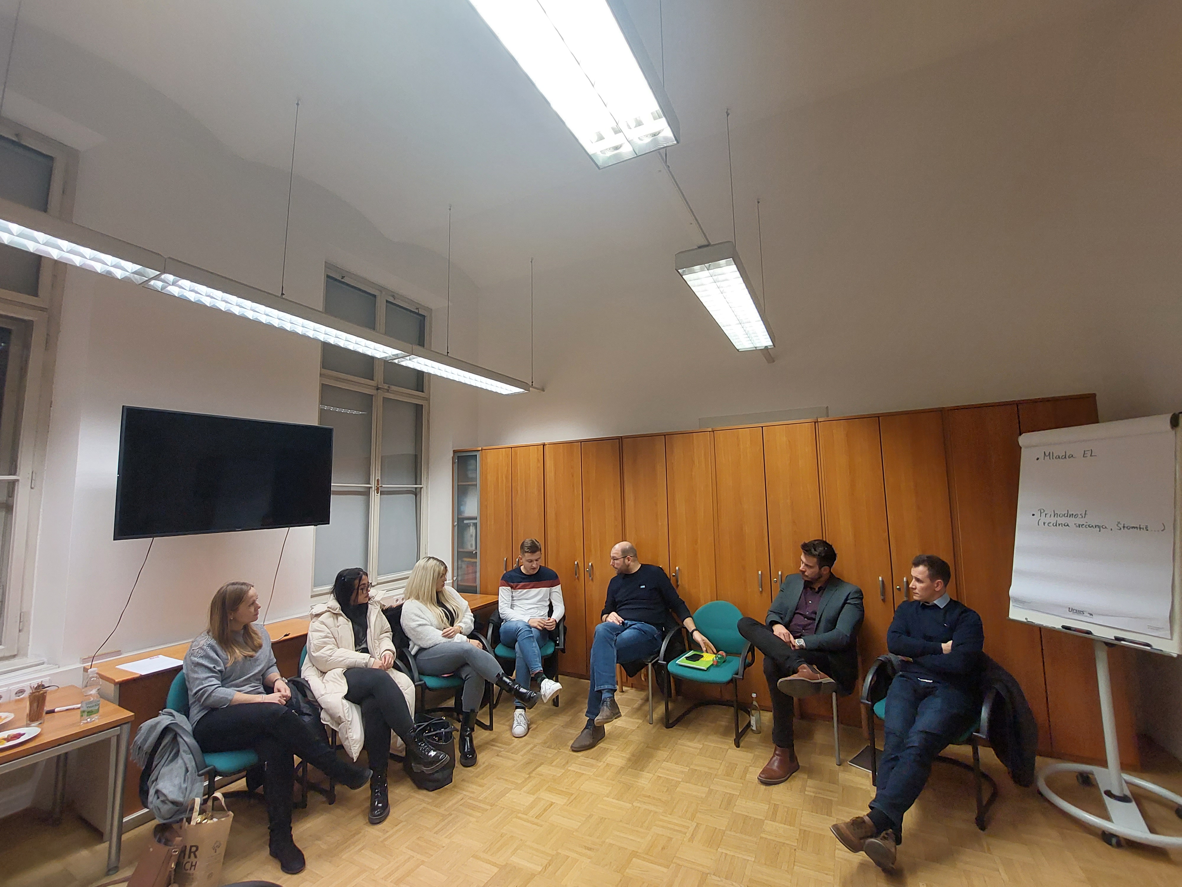 Mlada ENOTNA LISTA Mlada ENOTNA LISTA